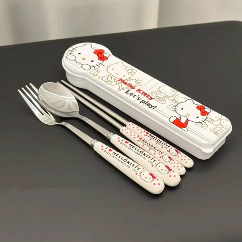 Sanrio Hello Kitty Three Piece - Weaning Spoon Set incelemesi ve fiyatı